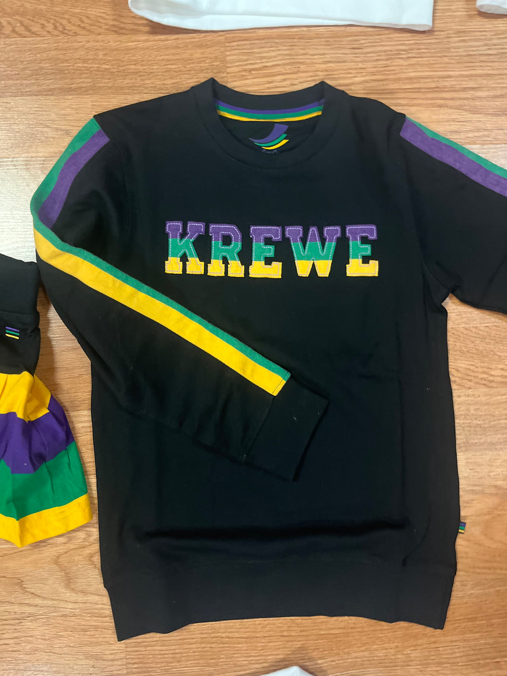 krew children’s mardigras top