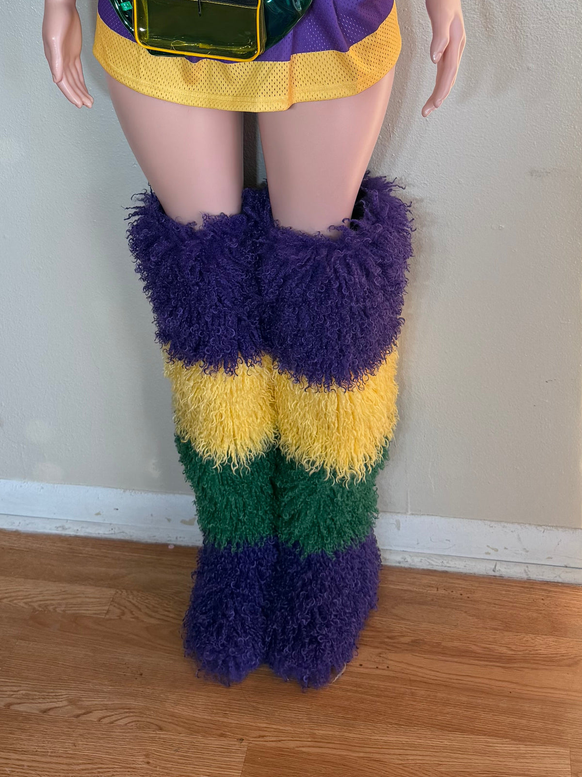 Baddie mardigras fur boots (ship jan 17th )